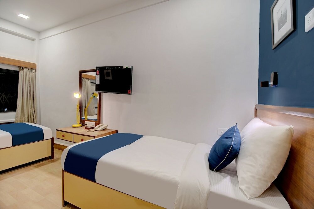 Фото Silverkey Executive Stays 48199 Palkhi Chembur