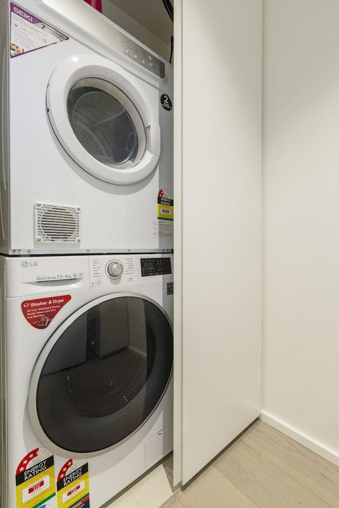 Фото Kula Docklands