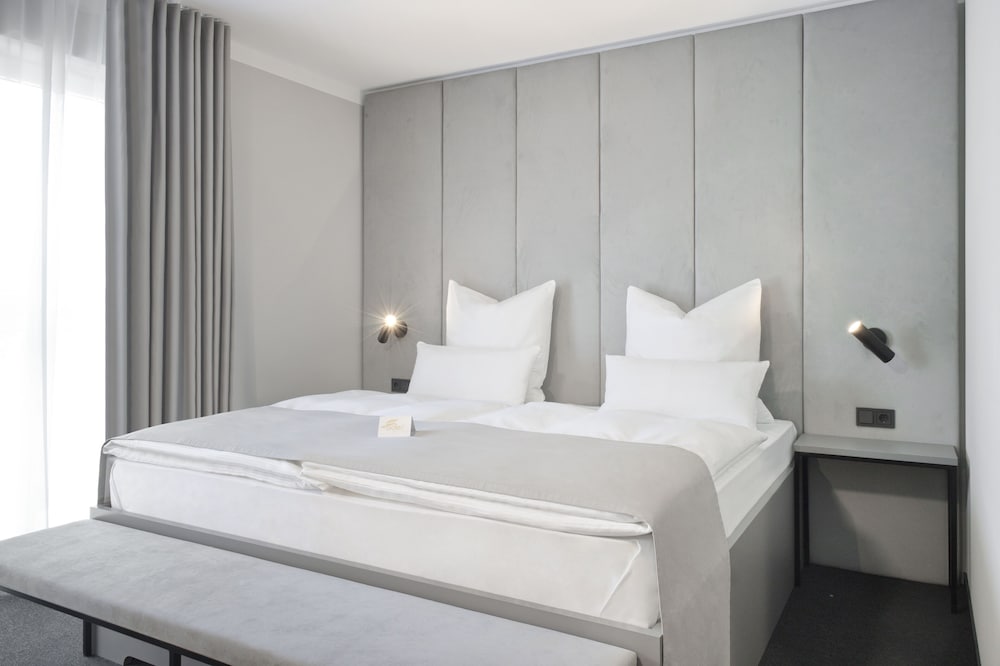 Фото Hotel Adler