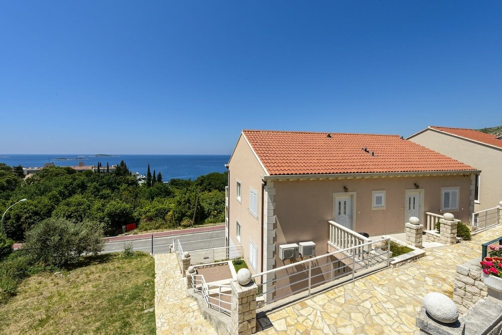 Фото Apartments Maris