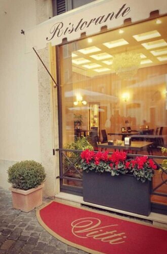 Гостиница Hotel La Place в Риме