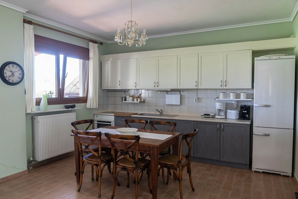 Фото Halu! Modern Villa w Pool & Tennis