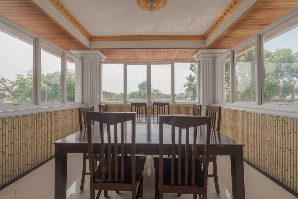 Фото RedDoorz Plus Syariah near Rsup Dr. M. Djamil Padang