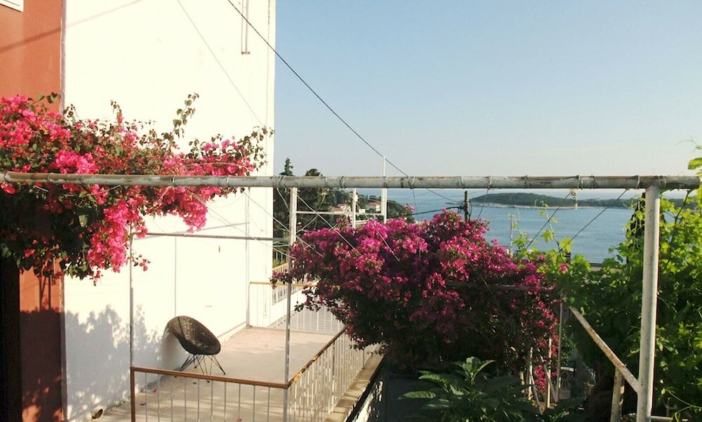 Фото Rooms Vinka Tudor