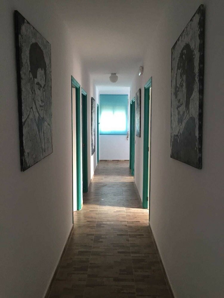 Фото Hostal Restaurante Tarín