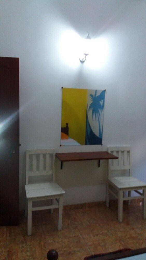 Фото Malika Yellow House