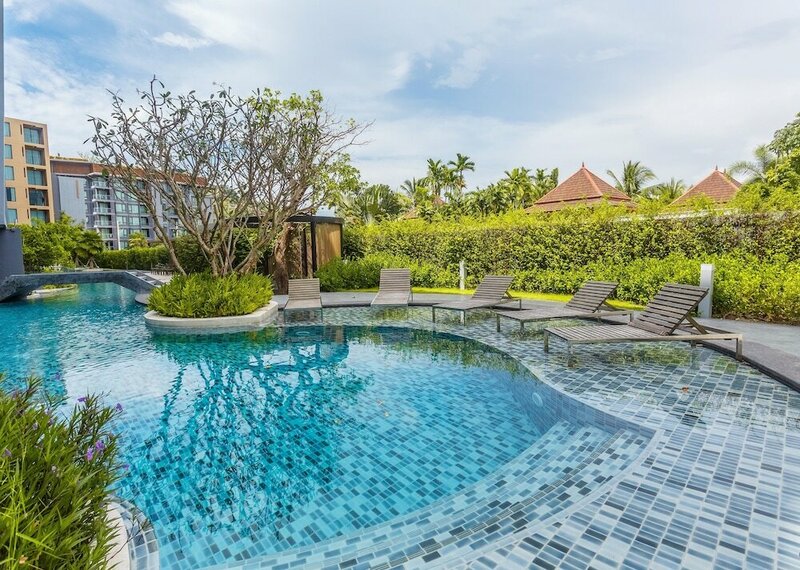 Гостиница The Aristo Resort by Holy Cow 519