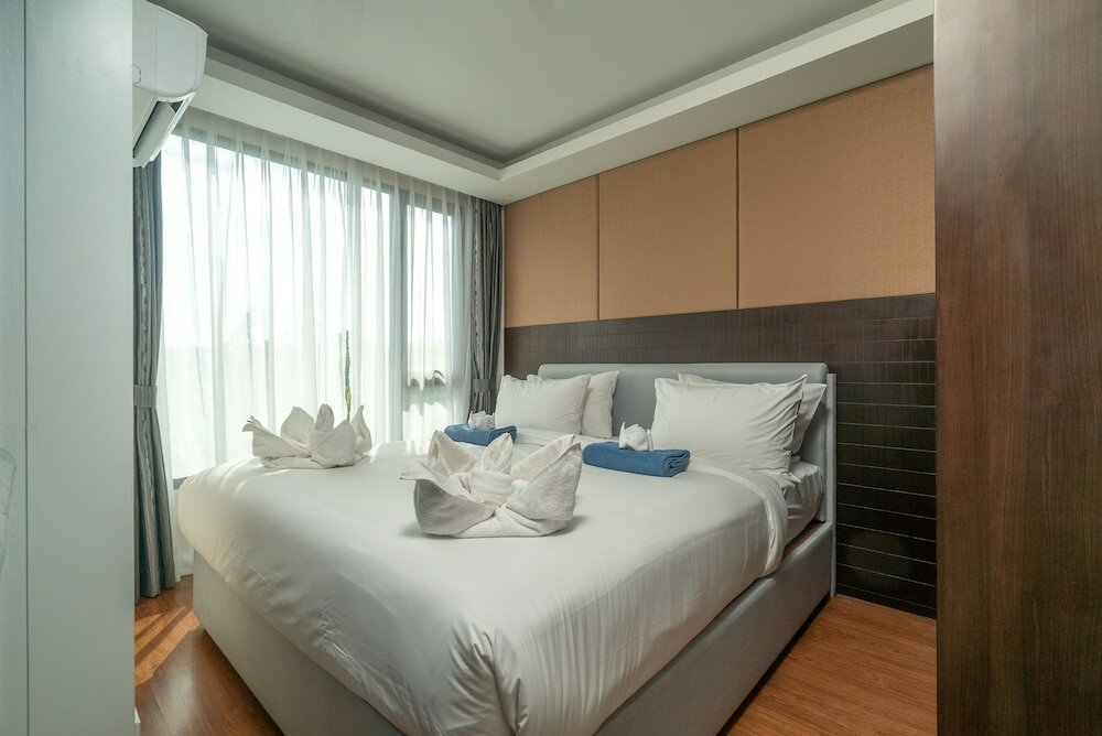 Фото Aristo Surin by Lofty