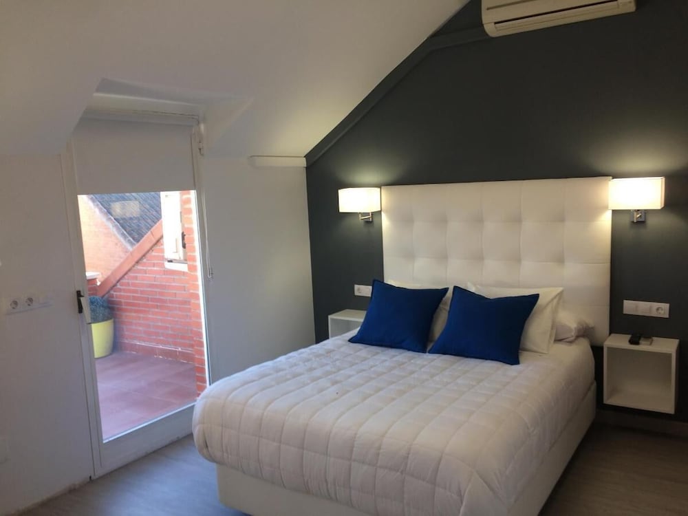 Фото Hostal el Rocio