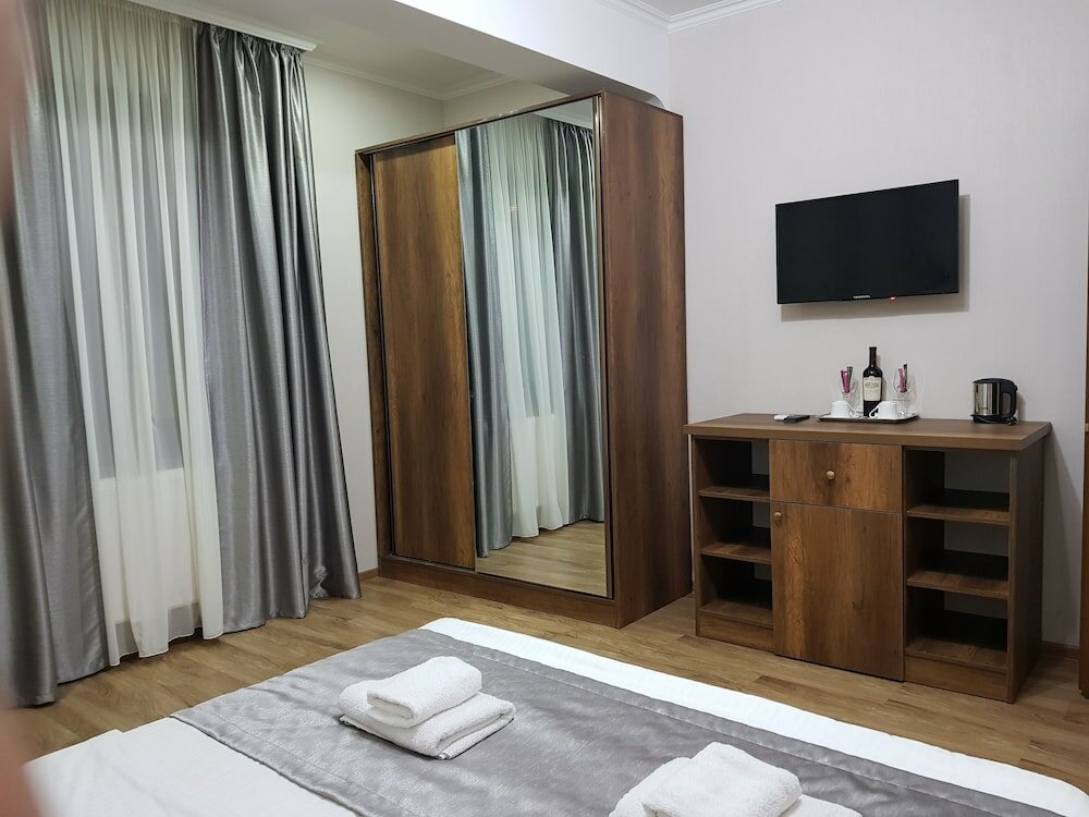 Фото Золотая линия