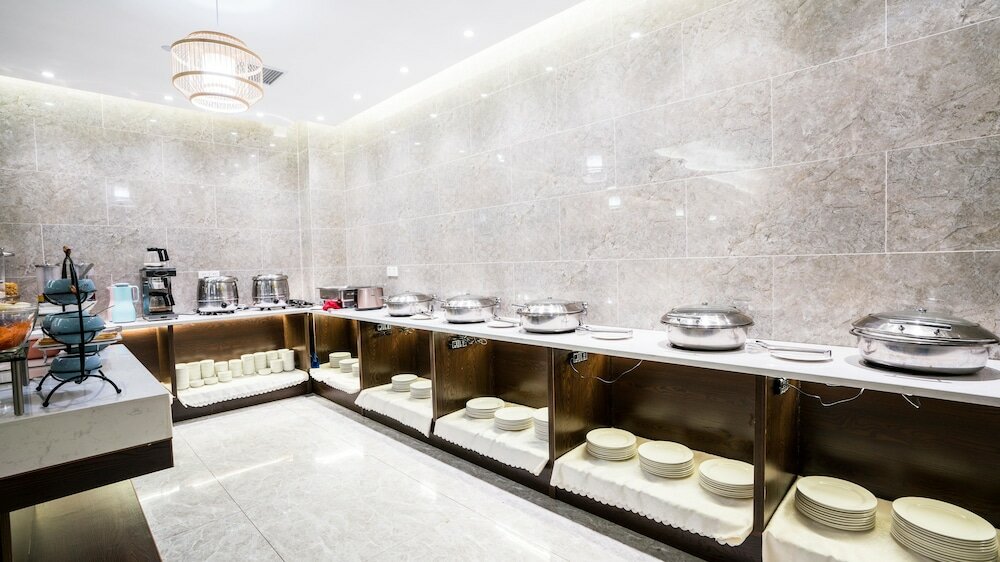 Фото Ibis Styles Nanchang Xiaolan Industrial Park Hotel