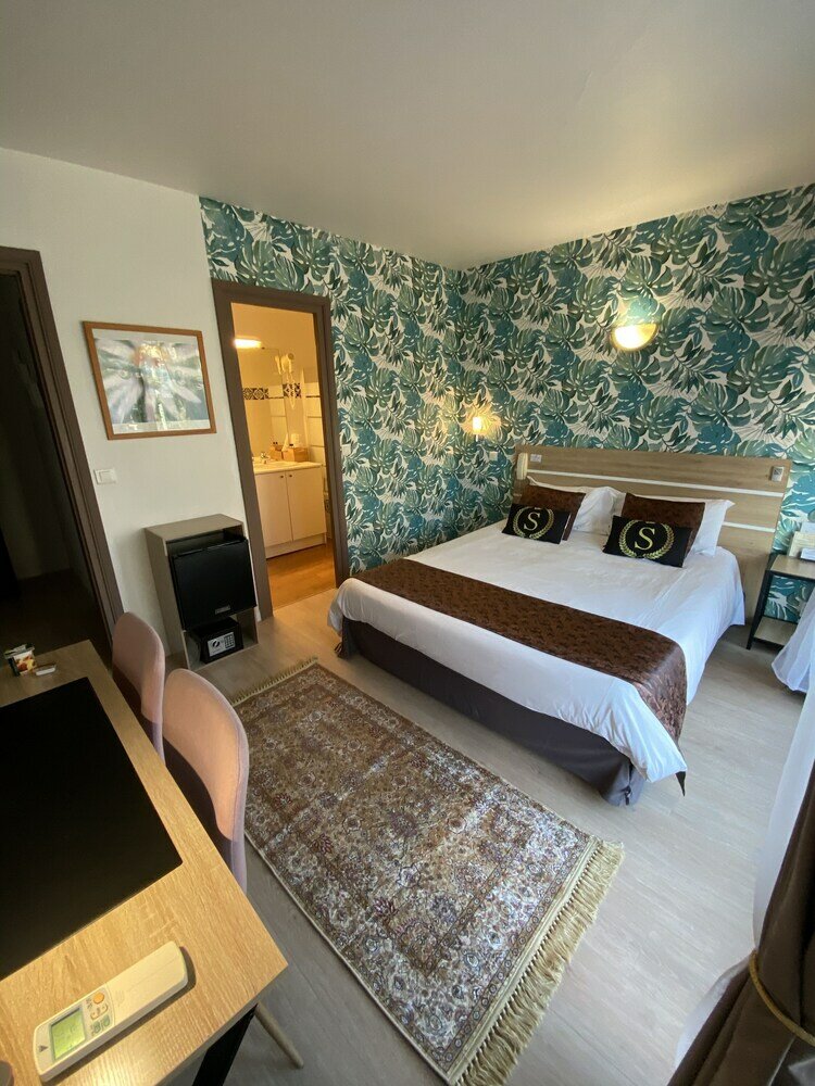 Фото Savoie Hôtel