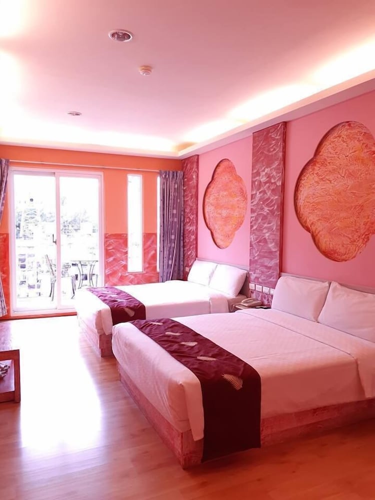 Фото HuanGjia Hotel