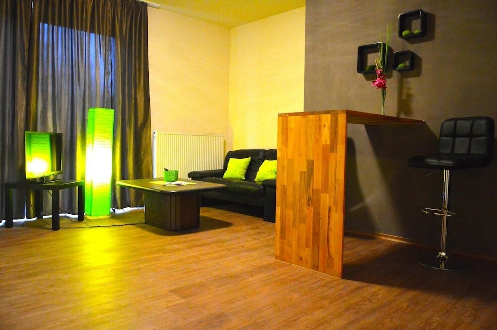 Фото Hotel Haus Krone