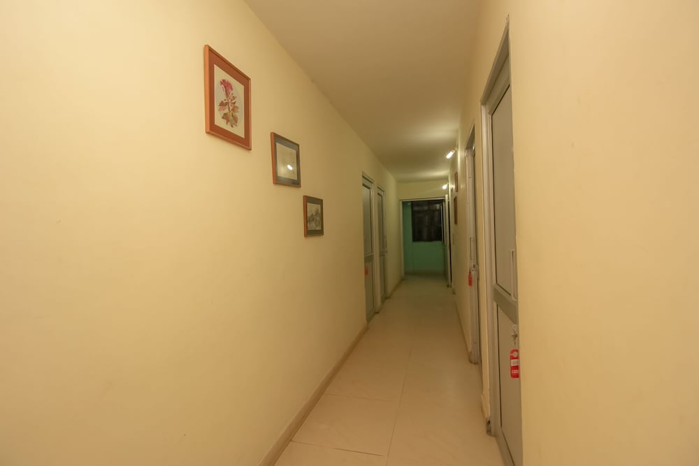 Фото Oyo 24525 Hotel Country Lodge