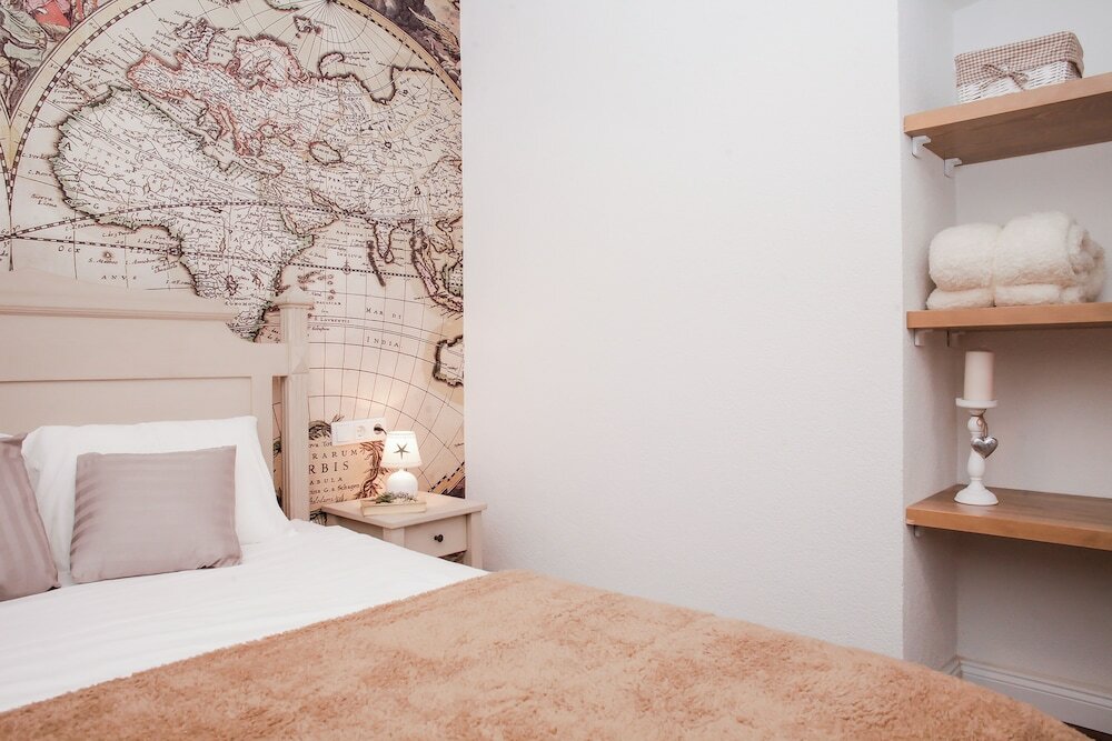 Фото A&e Apartment - Near Cathedral of St James