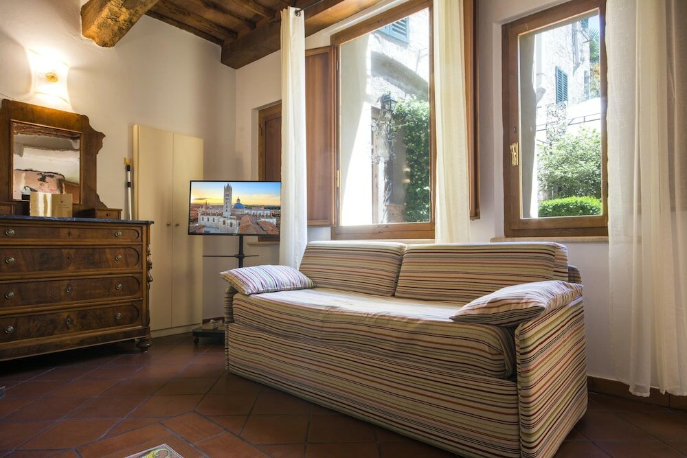 Фото Regis Condo