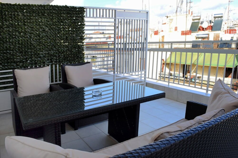 Фото Armonia Deluxe Apt Must