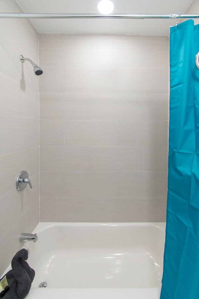 Фото Beach Inn by DesignedVR