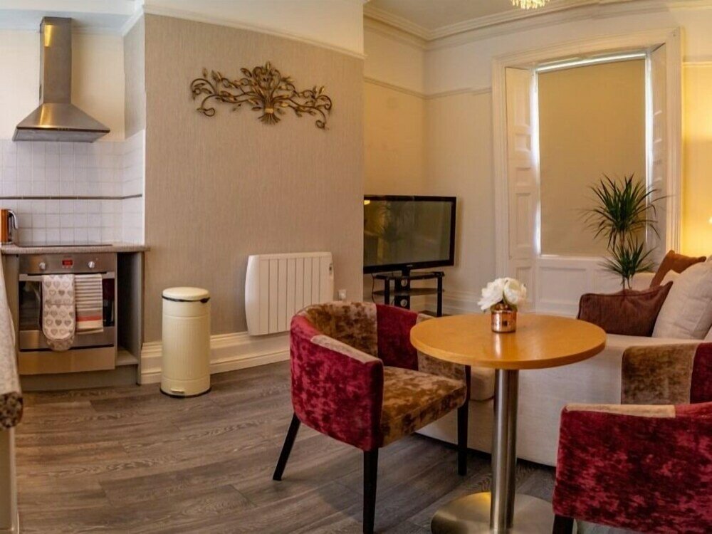 Фото Church Lane Apartments