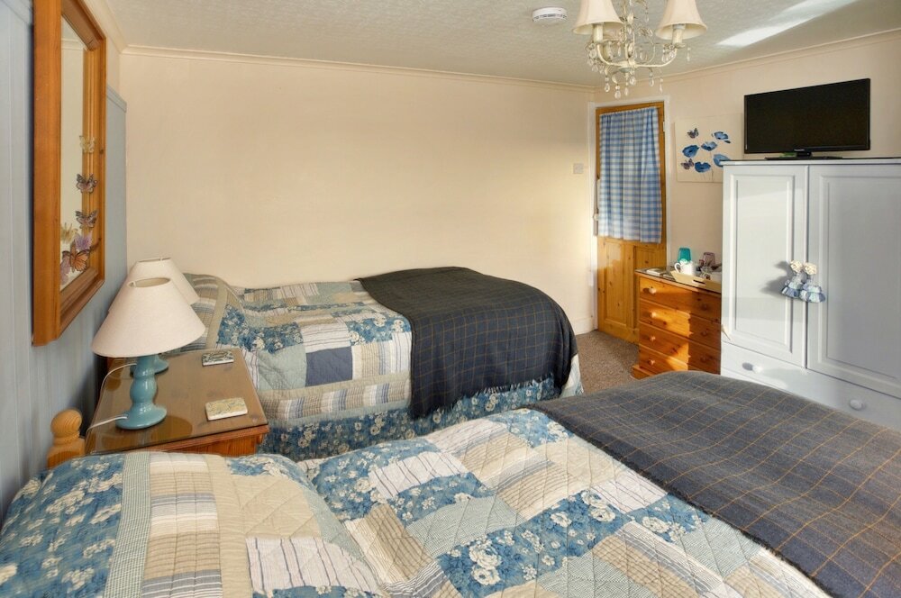 Фото Vine Cottage - B&b