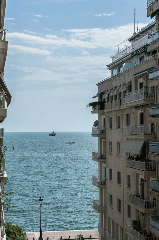Гостиница Fabulous Sea View Apartment в Салониках
