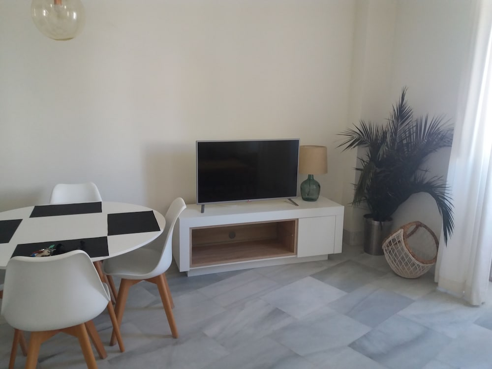 Фото Domopolitan Alcazabilla 15