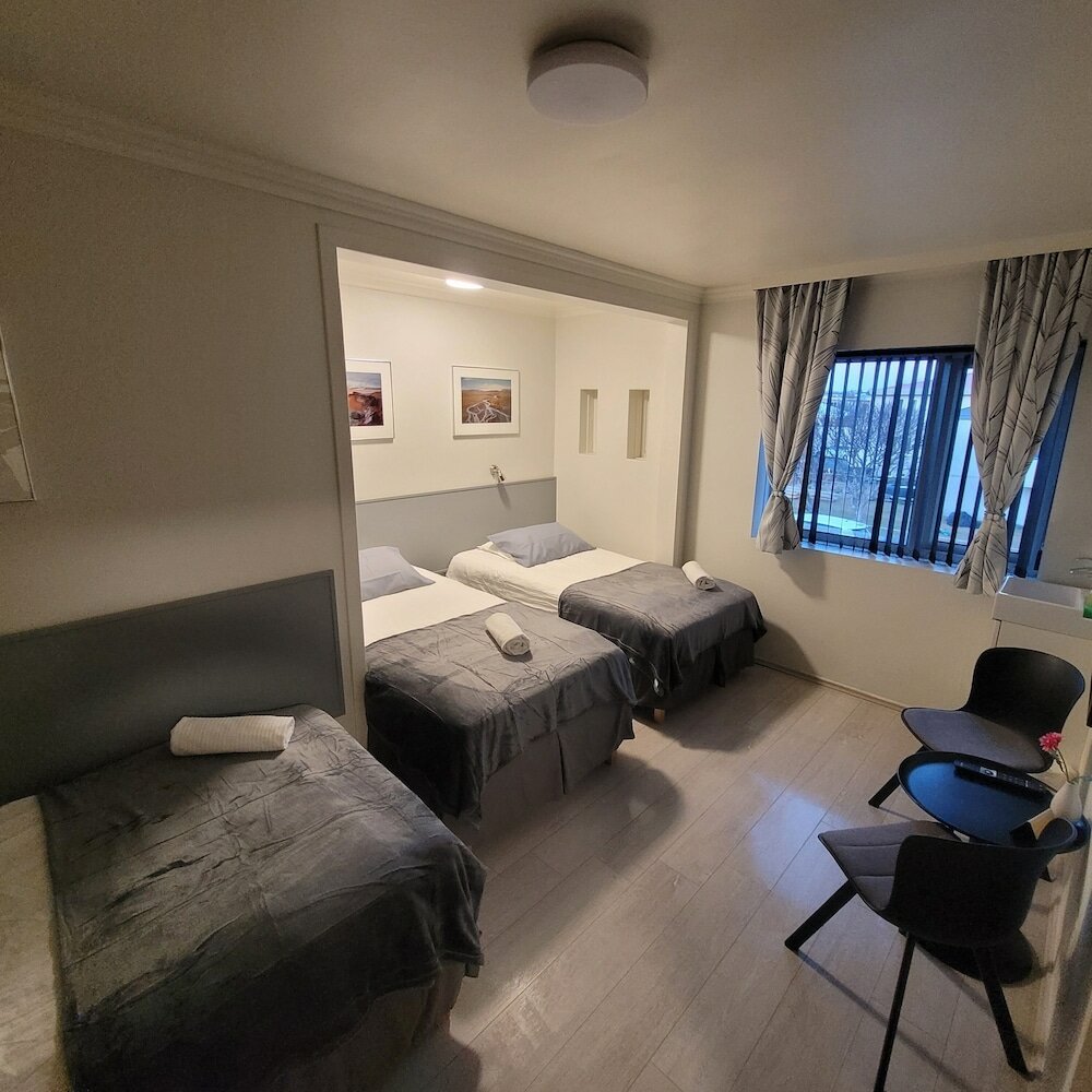 Фото B&b Guesthouse Keflavík