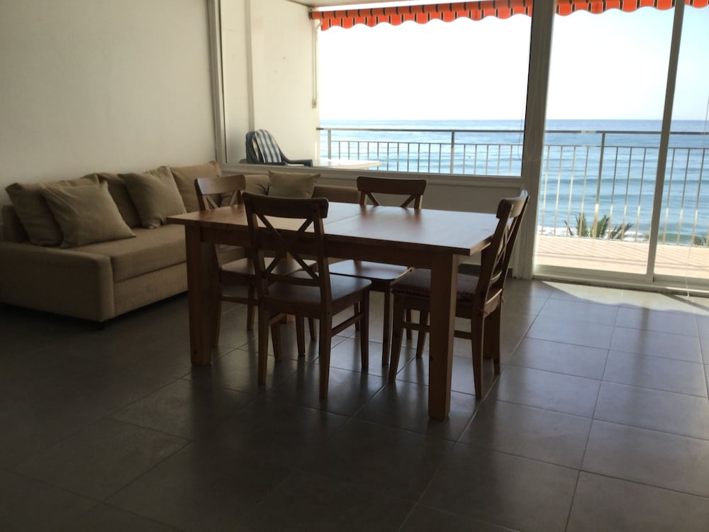 Фото Calafell Beach