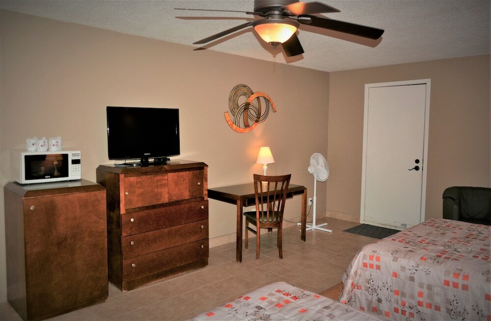 Фото Motel Quatre Saisons