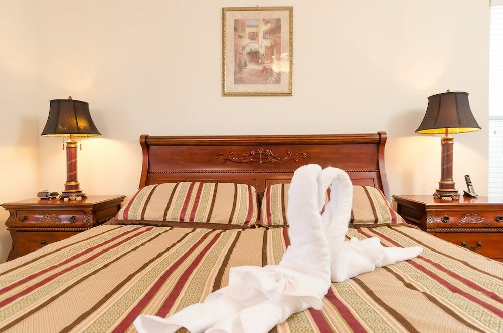 Фото Ovm654 - Emerald Island - 7 Bed 4 Baths Villa