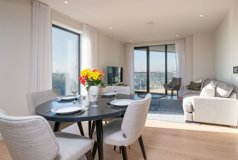 Фото Deluxe Victoria Home close to Buckingham Palace