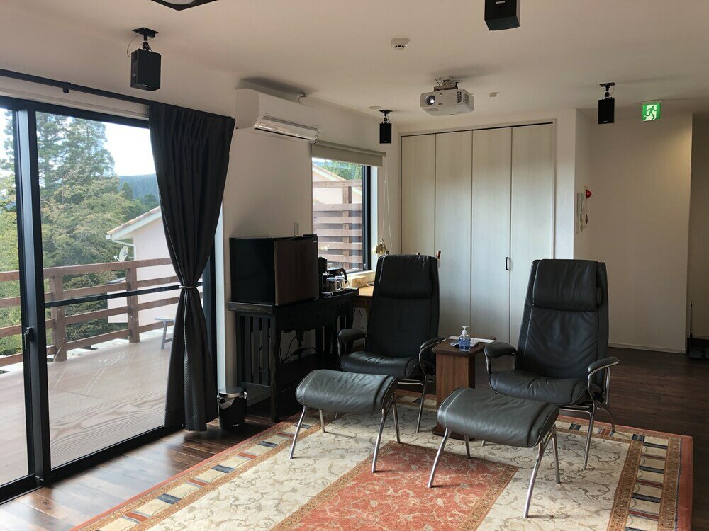 Фото Villa Montpetre