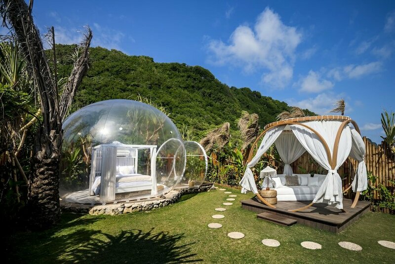 Гостиница Bubble Hotel Bali Nyang Nyang - Glamping