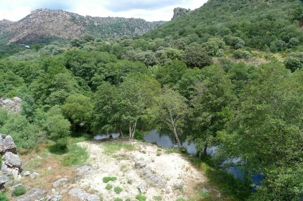 Фото Hostal Arribes Del Duero