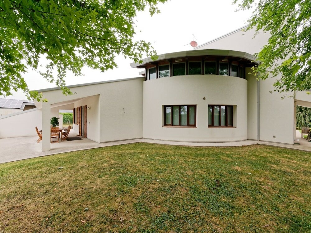 Фото Niifty Intera Villa Piscina Relax Idromassaggio e Sauna