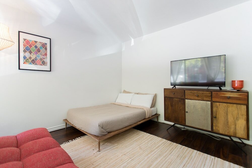 Фото The Hutchinson Suites