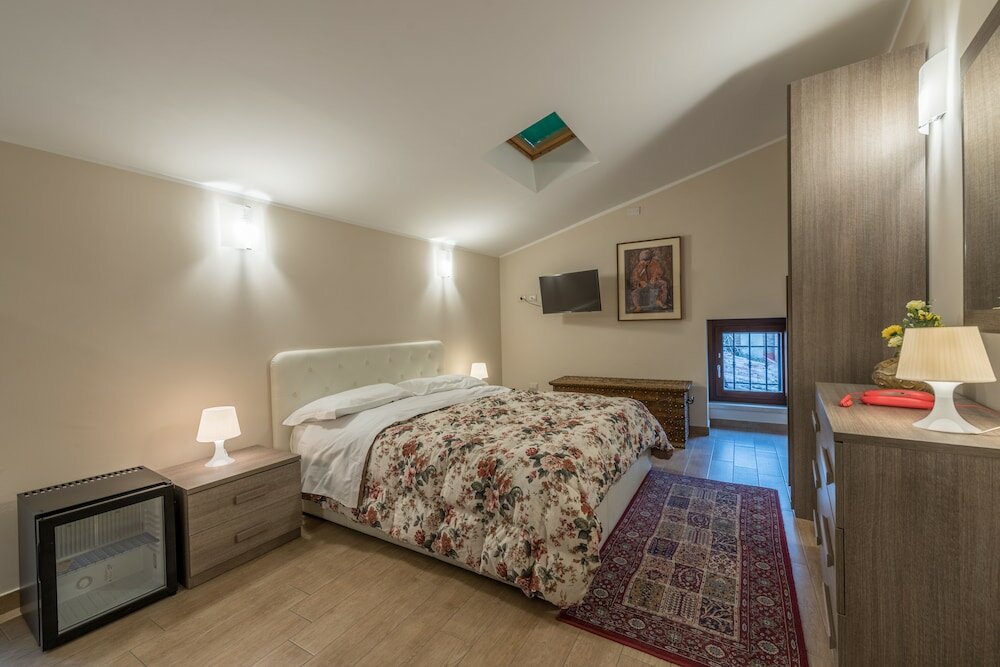 Фото Flora Hotel