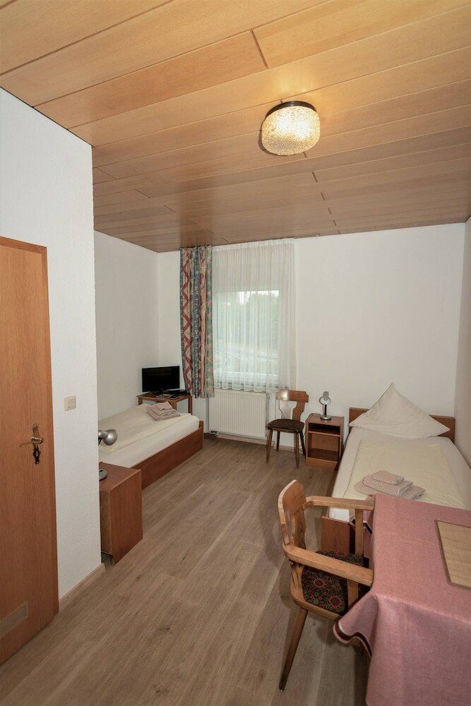 Фото Hotel Stockumer Hof