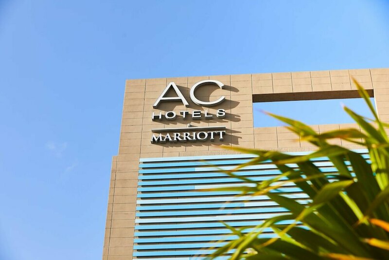 Гостиница Ac Hotel by Marriott Miami Airport West/Doral в Майами
