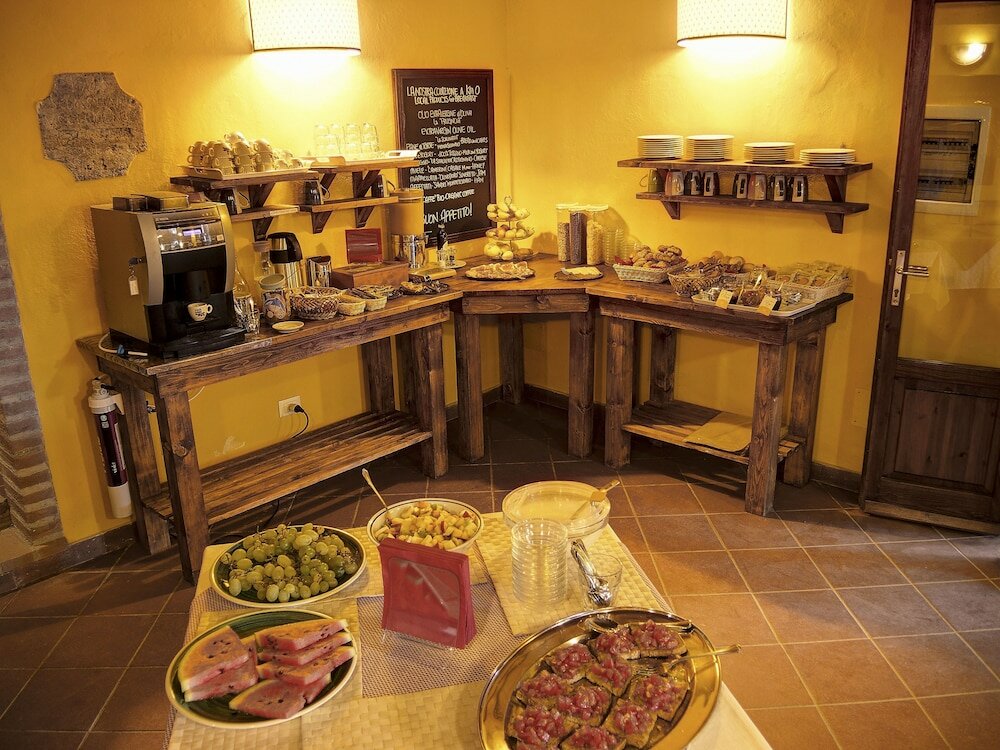 Фото Agriturismo Fattoria La Prugnola