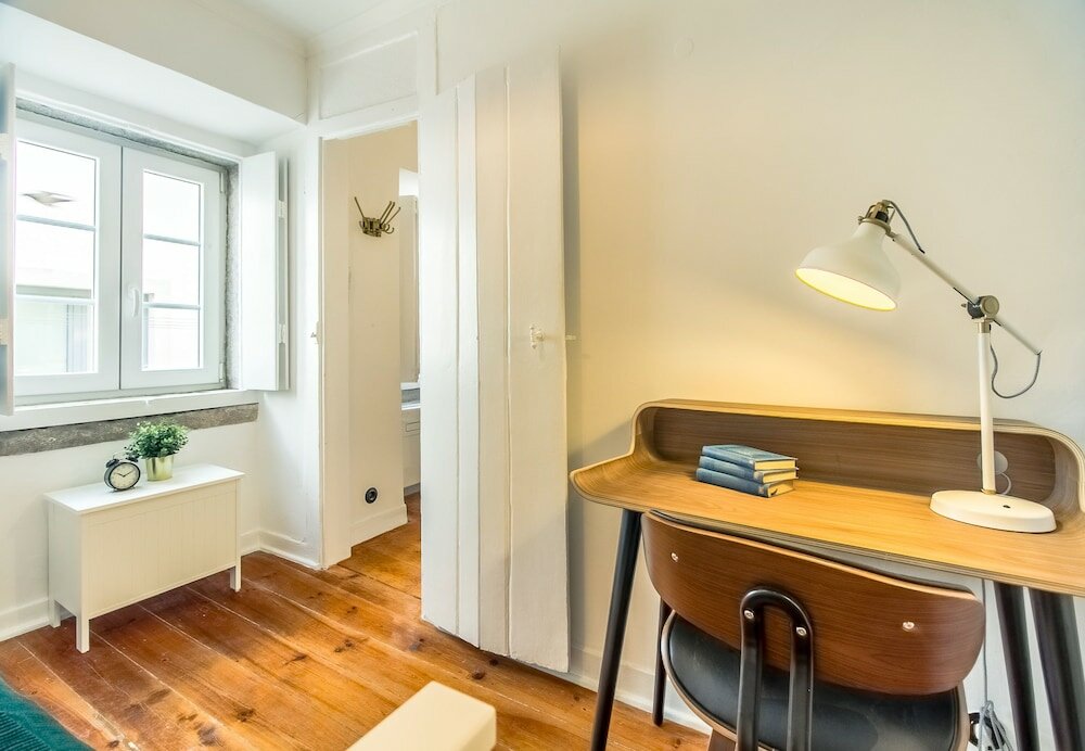 Фото Unique and Stylish Flat in Historic Lisbon