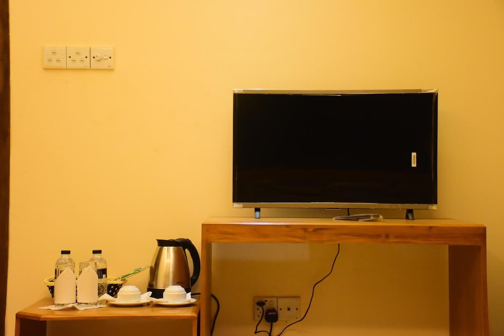 Фото Bottomhill Palace Hotel