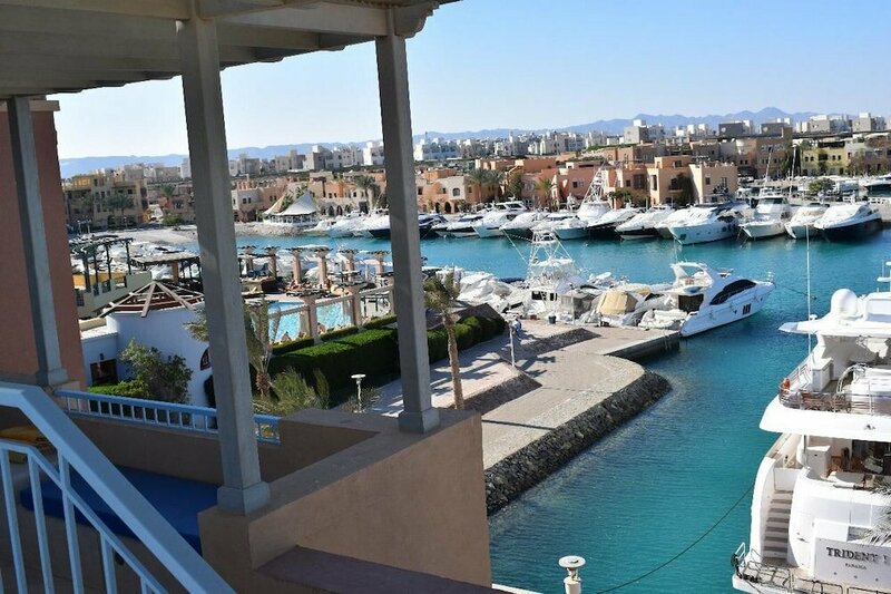 Гостиница Amazing Penthouse with Sea and Roof Pool в Эль-Гуне