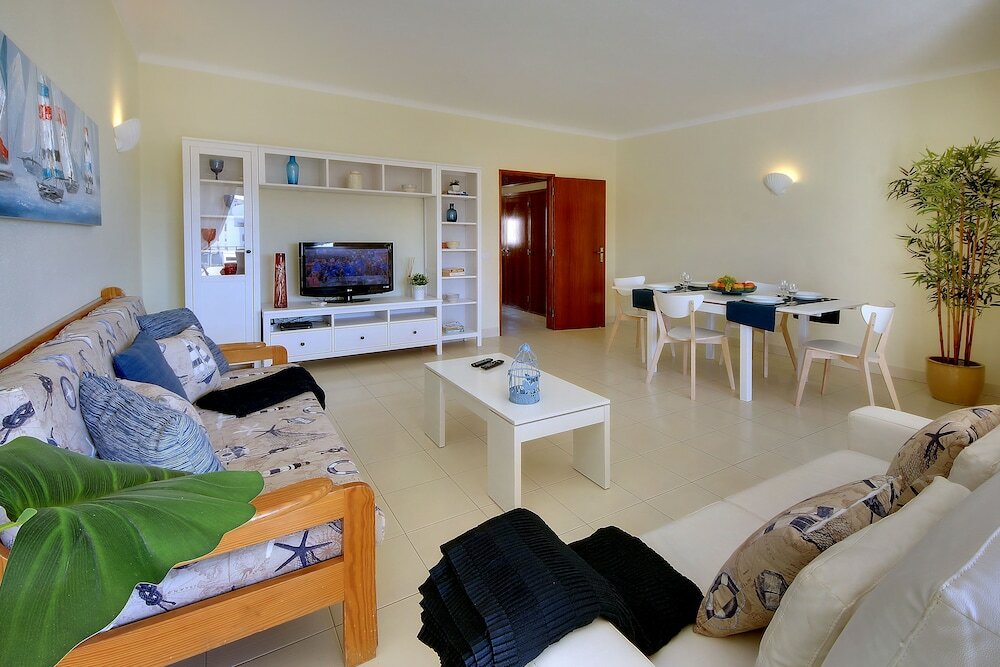 Фото Apartamentos do Atlântico