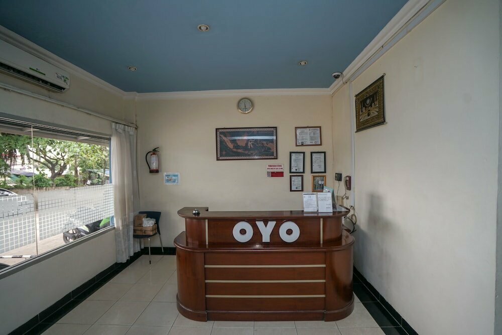 Hotel Oyo 448 Hotel Central, Palembang, photo