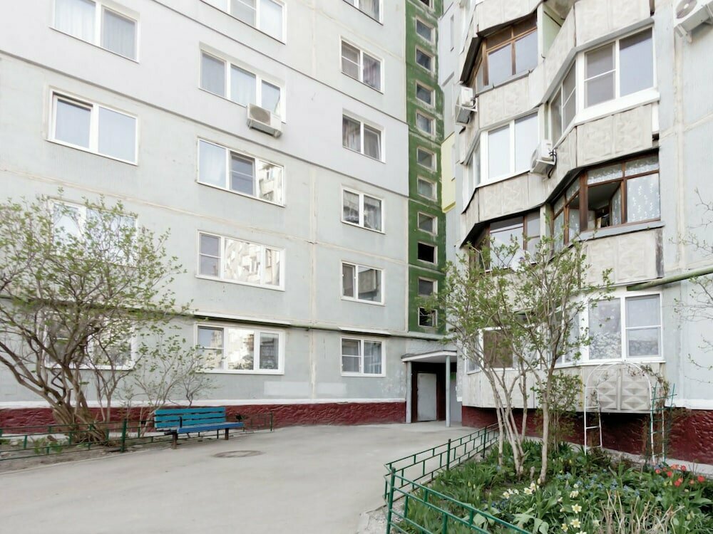 Alojamiento en alquiler diario Apartment on Bratyev Zhabrovykh 7, , foto