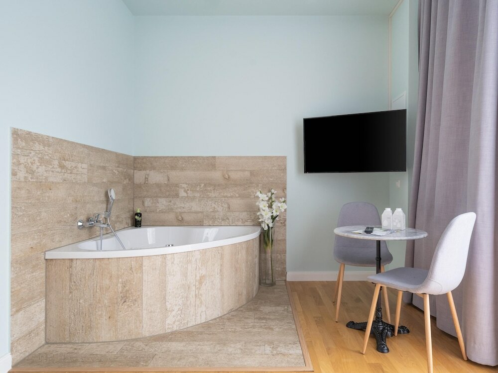 Фото Limehome Dresden Tannenstraße