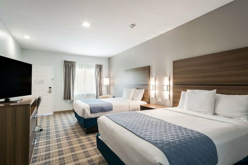 Гостиница Americas Best Value Inn & Suites Porter North Houston