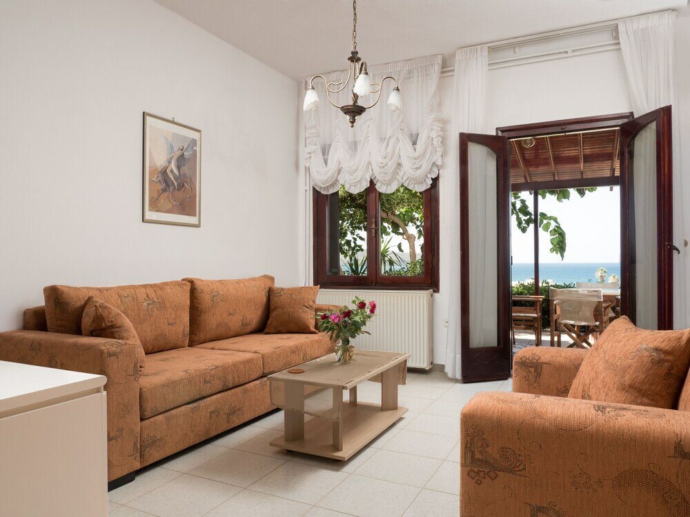 Фото Romantic Corner Maisonettes